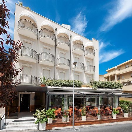 Hotel Gabriella Rimini Exterior foto
