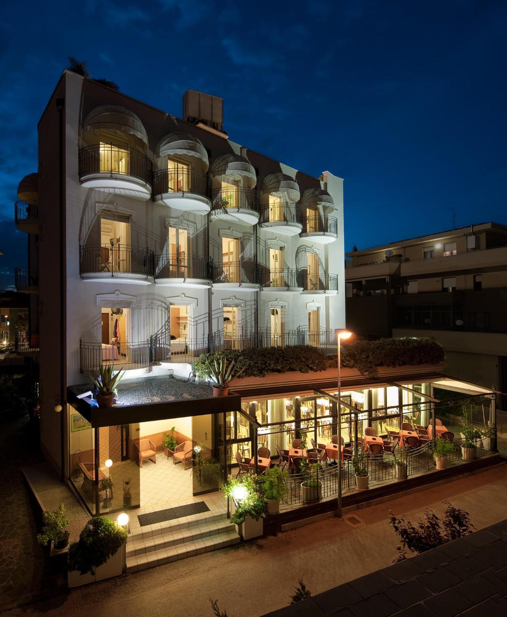 Hotel Gabriella Rimini Exterior foto